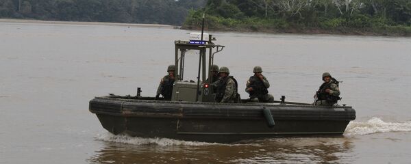 Transporte de agua de las Fuerzas Armadas de Ecuador (Archivo) - Sputnik Mundo