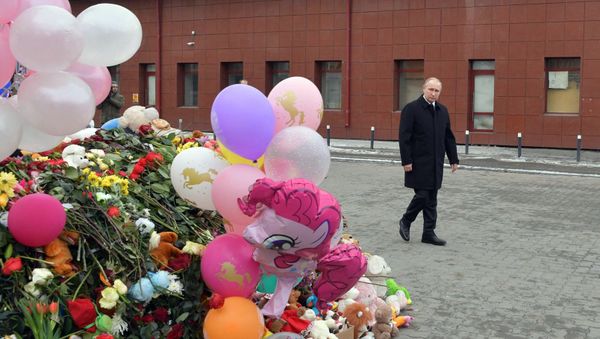 Vladímir Putin, presidente de Rusia, en Kémerovo Vladímir Putin, presidente de Rusia, en Kémerovo - Sputnik Mundo
