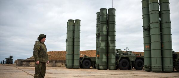 Sistemas antimisiles S-400 Triumf Sistemas antimisiles S-400 Triumf - Sputnik Mundo