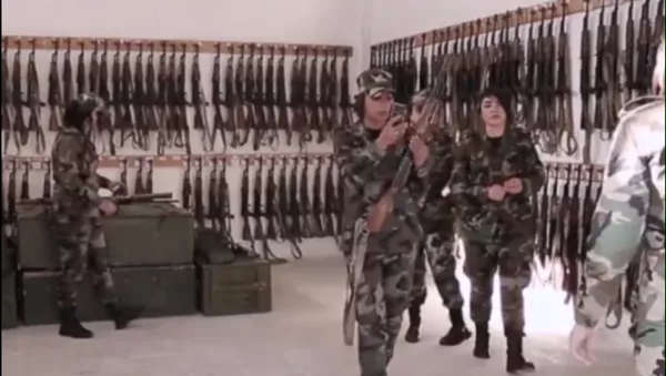 Trenzas de Fuego: un destacamento de mujeres sirias, en defensa de Guta Oriental - Sputnik Mundo