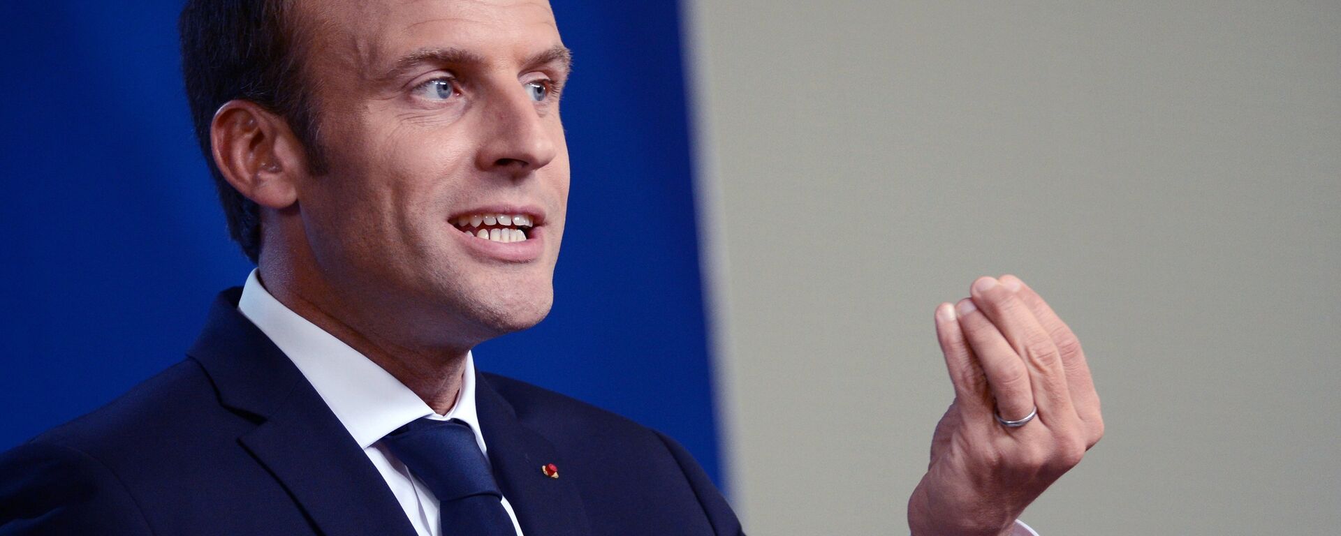 Emmanuel Macron, presidente de Francia - Sputnik Mundo, 1920, 03.12.2022