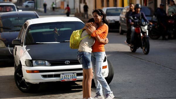 Los parientes de las víctimas, fallecidas en la cárcel en Venezuela - Sputnik Mundo