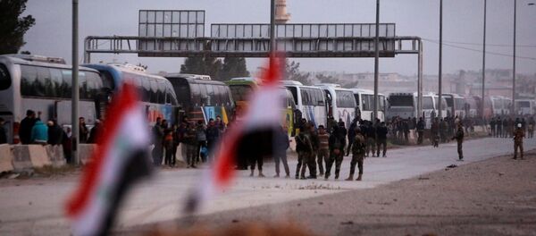 La evacuación de los rebeldes de Guta Oriental, Siria - Sputnik Mundo