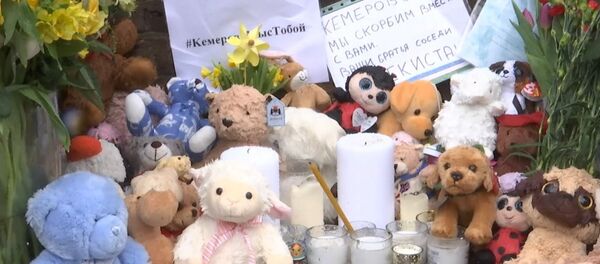 Los británicos muestran su pesar por la tragedia en Kémerovo - Sputnik Mundo