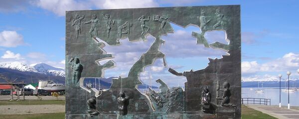 Memorial de la Guerra de Malvinas en Ushuaia Memorial de la Guerra de Malvinas en Ushuaia - Sputnik Mundo