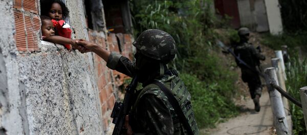 Intervención militar en la ciudad de Río de Janeiro Intervención militar en la ciudad de Río de Janeiro - Sputnik Mundo