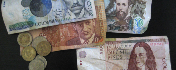 Pesos colombianos - Sputnik Mundo