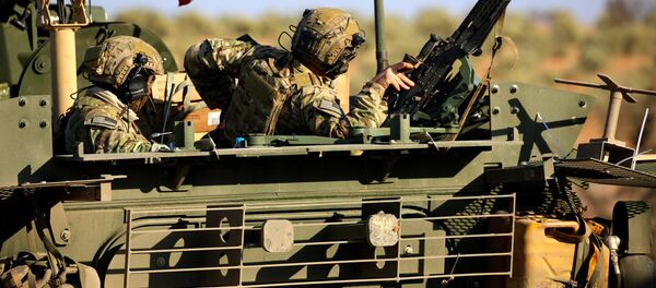 Militares estadounidenses en Manbij Militares estadounidenses en Manbij - Sputnik Mundo