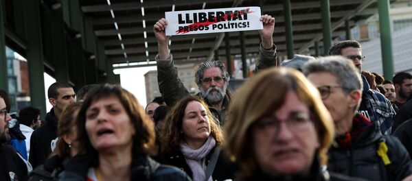 Manifestación de protesta en Barcelona - Sputnik Mundo