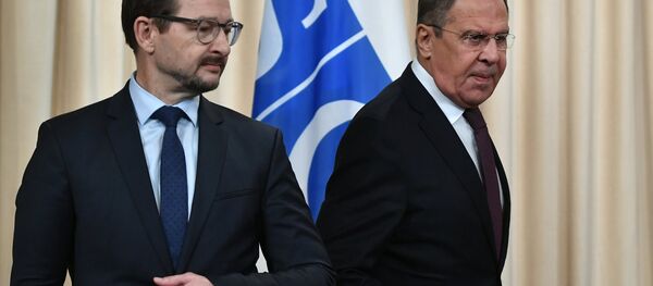 El secretario general de la OSCE, Thomas Greminger, y el ministro de Asuntos Exteriores de Rusia, Serguéi Lavrov (archivo) - Sputnik Mundo