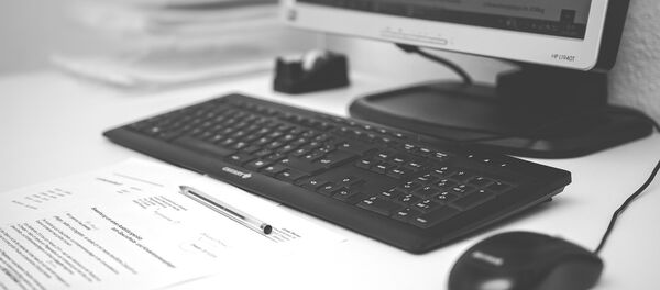 Ordenador (imagen referencial) - Sputnik Mundo