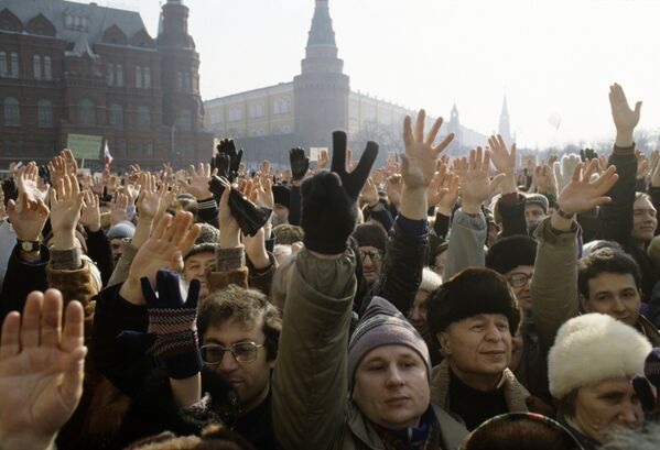 Las imágenes más impresionantes tomadas por el histórico fotógrafo ruso Yuri Abrámochkin - Sputnik Mundo