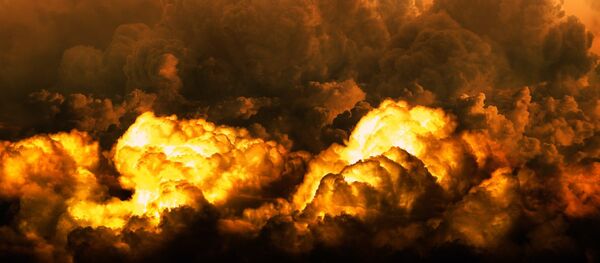 Nubes nucleares, imagen ilustrativa - Sputnik Mundo