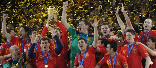 La selección española de fútbol al ganar el Mundial en 2010 La selección española de fútbol al ganar el Mundial en 2010 - Sputnik Mundo