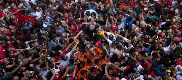 Lula da Silva, expresidente de Brasil, en São Bernardo do Campo Lula da Silva, expresidente de Brasil, en São Bernardo do Campo - Sputnik Mundo
