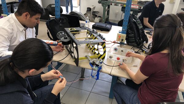 Estudiantes mexicanos desarrollan ROV Submarino - Sputnik Mundo