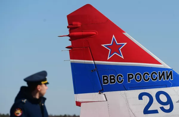 Los Su-57, en todo su esplendor: las Fuerzas Aéreas de Rusia ensayan el desfile del Día de la Victoria Los Su-57, en todo su esplendor: las Fuerzas Aéreas de Rusia ensayan el desfile del Día de la Victoria - Sputnik Mundo