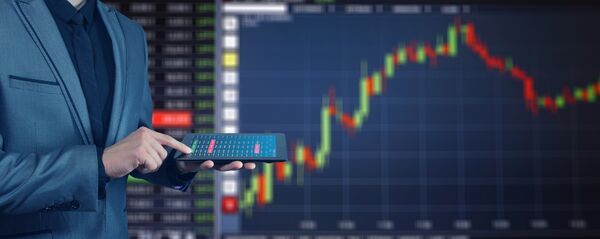 Un gráfico financiero (imagen referencial) - Sputnik Mundo