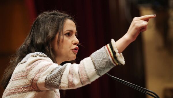 Inés Arrimadas, la líder de la oposición en el Parlamento catalán del partido Ciudadanos - Sputnik Mundo