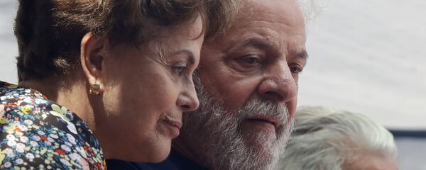 La expresidenta de Brasil Dilma Rousseff y el expresidente Luiz Inacio Lula da Silva  (archivo) - Sputnik Mundo