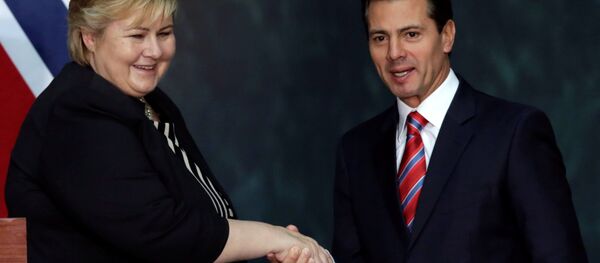 La primera ministra de Noruega, Erna Solberg y el presidente de México, Enrique Peña Nieto - Sputnik Mundo