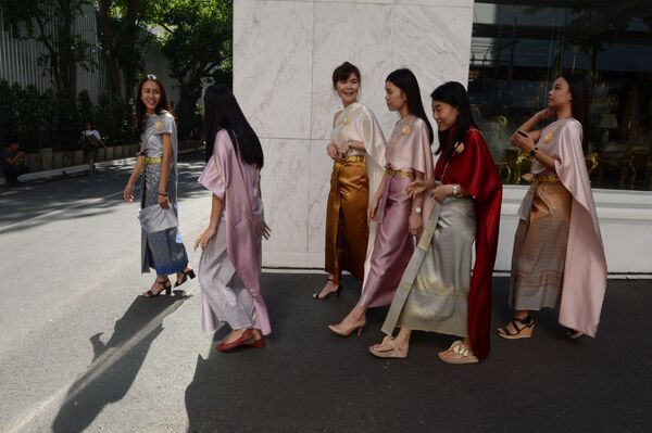 Celebración a lo grande: el Año Nuevo llega a Tailandia - Sputnik Mundo