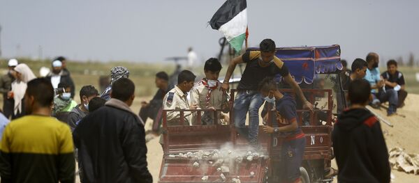 Los palestinos de Gaza protestan en la frontera con Israel - Sputnik Mundo