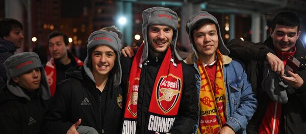 Hinchas del club británico Arsenal - Sputnik Mundo