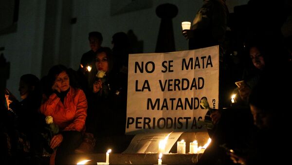 Homenaje a los periodistas asesinados en la frontera entre Ecuador y Colombia (archivo) - Sputnik Mundo