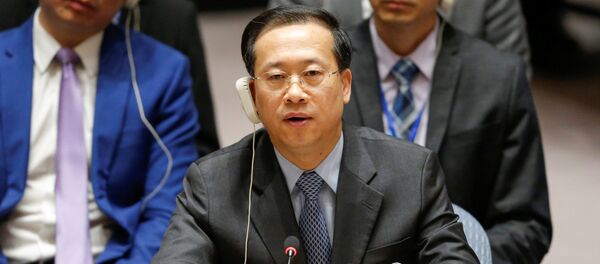 El embajador de China en las Naciones Unidas, Zhaoxu, habla durante la reunión de emergencia del Consejo de Seguridad de las Naciones Unidas sobre Siria - Sputnik Mundo