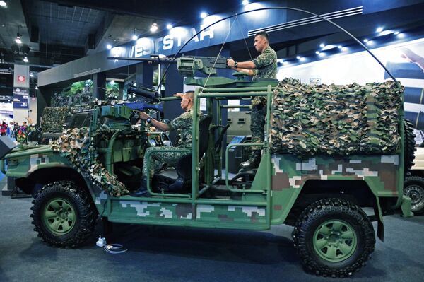 Armas de vanguardia en una de las exposiciones más grandes del mundo - Sputnik Mundo