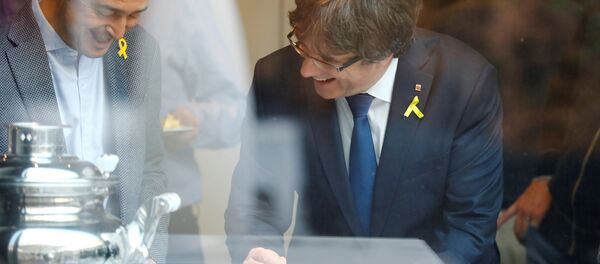 Carles Puigdemont, expresidente de Cataluña - Sputnik Mundo