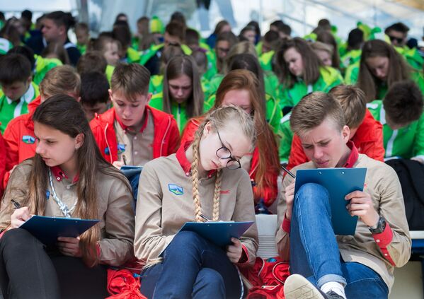 Ataque a Damasco y Miss Rusia 2018: las imágenes más extraordinarias de la semana - Sputnik Mundo