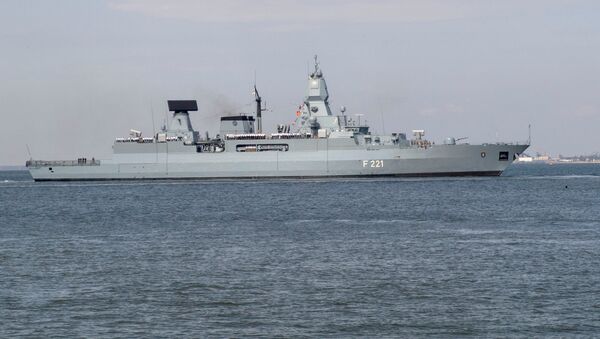 La fragata de la marina alemana FGS Hessen como parte del grupo de ataque Harry S. Truman - Sputnik Mundo