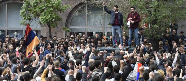 Protestas en Armenia - Sputnik Mundo