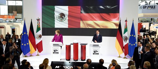 Angela Merkel, canciller alemana, y Enrique Peña Nieto, presidente de México - Sputnik Mundo