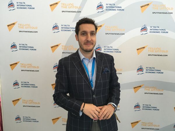 Javier Hurtado Mira, el presidente de la Comunidad Demócrata de Jóvenes de Europa (DEMYC), en el Foro Económico Internacional de Yalta - Sputnik Mundo