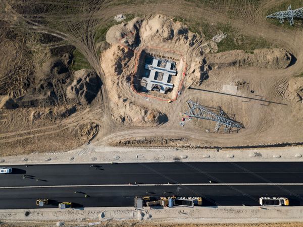 La construcción del acceso automovilístico al puente de Crimea La construcción del acceso automovilístico al puente de Crimea - Sputnik Mundo