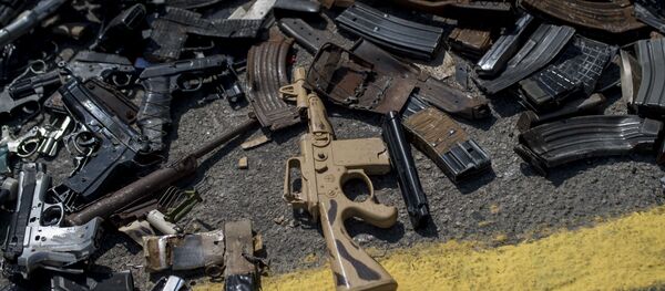 Armas en Brasil (archivo) - Sputnik Mundo