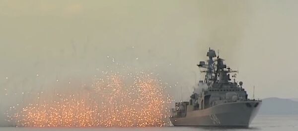 La Flota del Pacífico de Rusia efectúa maniobras en el mar de Japón - Sputnik Mundo