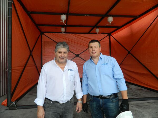 Mauricio Chevalier, director de Endumar S.A y el ingeniero ruso Artemio Maltsev, quien fue de nexo entre la compañía uruguaya y la rusa LLC PC Siberian Project - Sputnik Mundo