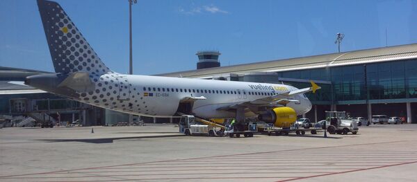 Un avión de la compañía española (archivo) Un avión de la compañía española (archivo) - Sputnik Mundo