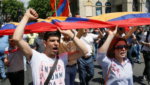 Protestas en Armenia - Sputnik Mundo