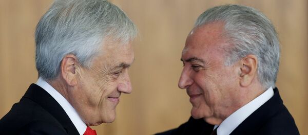 El presidente chileno, Sebastián Piñera, junto al presidente de Brasil, Michel Temer - Sputnik Mundo