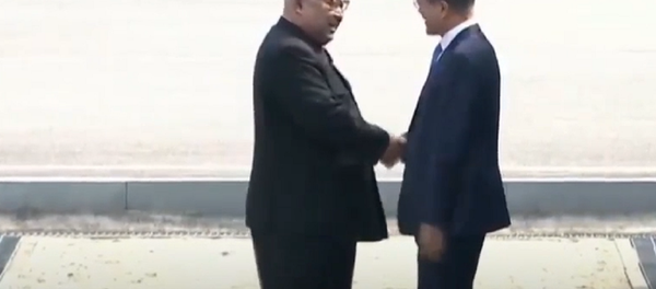 Los líderes de las dos Coreas rompen barreras y acercan la paz a la región - Sputnik Mundo