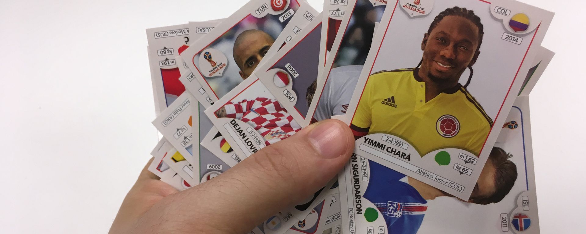 Figuritas del álbum Panini Rusia 2018 - Sputnik Mundo, 1920, 07.06.2018