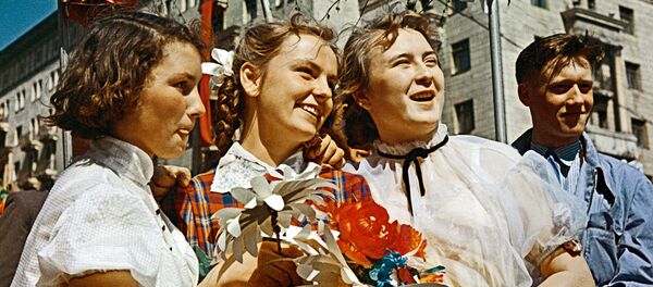 Paz, trabajo y mayo: así celebraban los soviéticos el Día Internacional de los Trabajadores - Sputnik Mundo