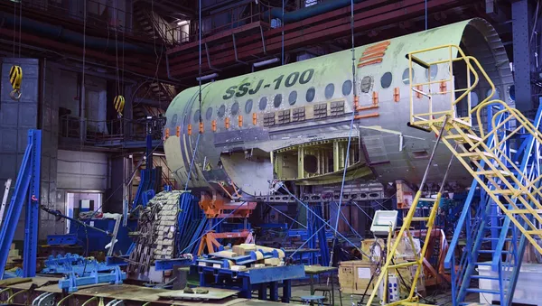 La contrucción del Sukhoi Superjet-100 (SSJ-100) (imagen referencial) - Sputnik Mundo
