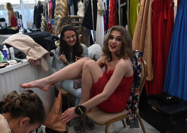 La etapa final del concurso Miss y Missis Rusia Tierra 2018 La etapa final del concurso Miss y Missis Rusia Tierra 2018 - Sputnik Mundo