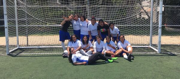 El equipo de fútbol de la Fundación Casa Alianza - Sputnik Mundo